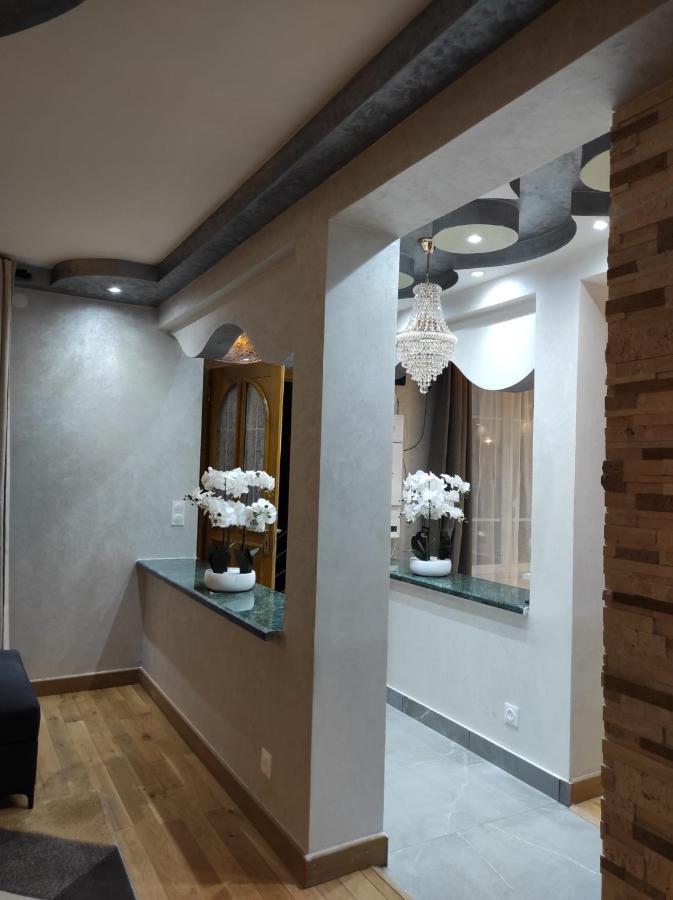 Maison Elegante Et Spacieuse Écouen Extérieur photo